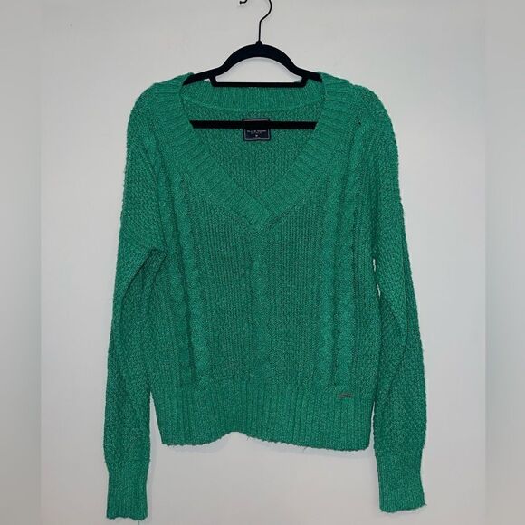 Abercrombie & Fitch V Neck Sweater Size Medium - Picture 1 of 8